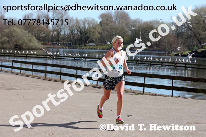 Womens Northern 6 Stage Road Relay, Stanley Park, Blackpool. Photo: David T. Hewitson/Sports for All Pics